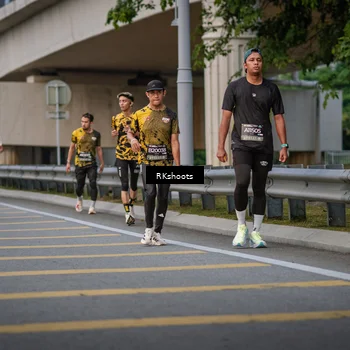 Runner Photo 6214113