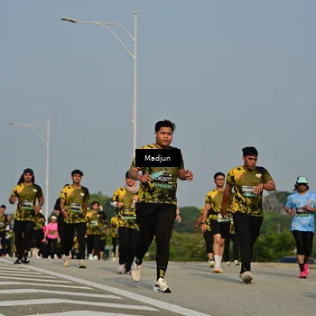 Runner Photo 6214199