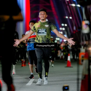 Runner Photo 6214315