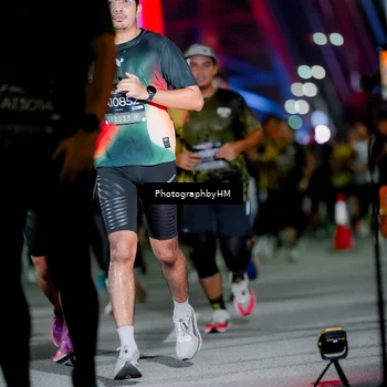 Runner Photo 6214317