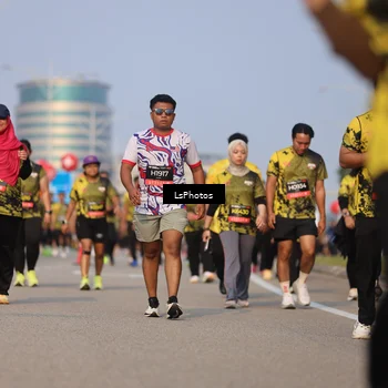 Runner Photo 6214854