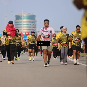Runner Photo 6214855