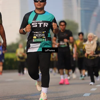 Runner Photo 6214946