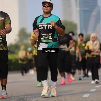 Runner Photo 6214978
