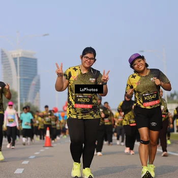 Runner Photo 6215017