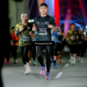 Runner Photo 6215072