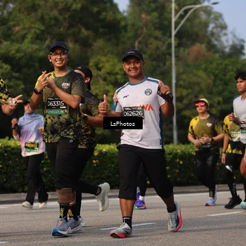 Runner Photo 6215264