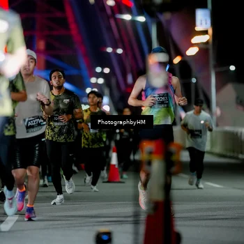 Runner Photo 6215331