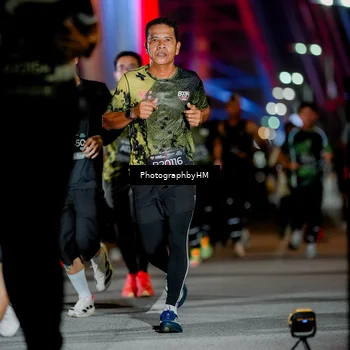 Runner Photo 6215453