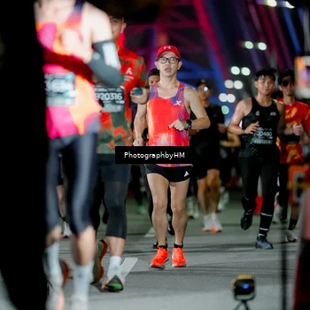 Runner Photo 6215477
