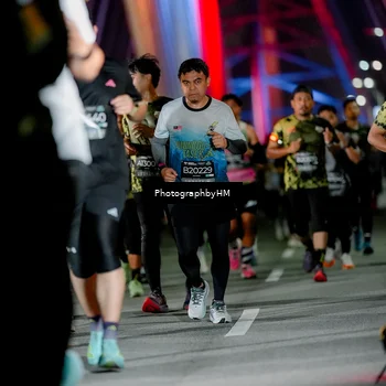 Runner Photo 6215505