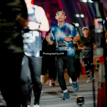 Runner Photo 6215543