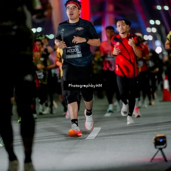 Runner Photo 6215561