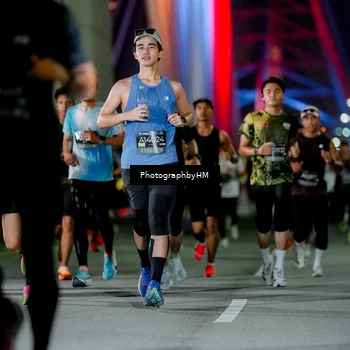 Runner Photo 6215639