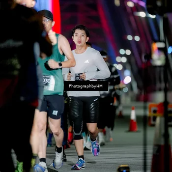 Runner Photo 6215652