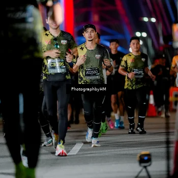 Runner Photo 6215668
