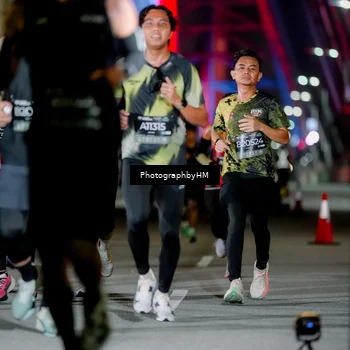 Runner Photo 6215757