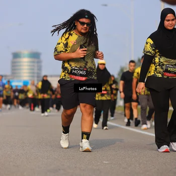 Runner Photo 6215773