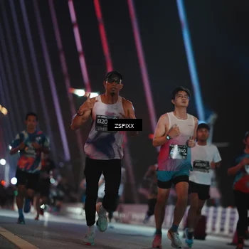 Runner Photo 6215790
