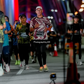 Runner Photo 6215866