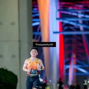 Runner Photo 6215869