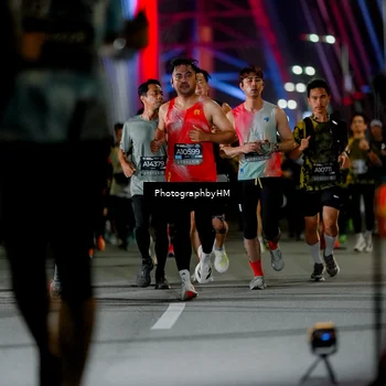 Runner Photo 6215995