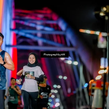 Runner Photo 6216009