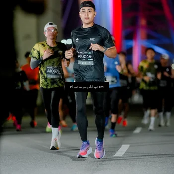 Runner Photo 6216034