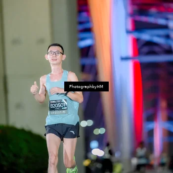 Runner Photo 6216054