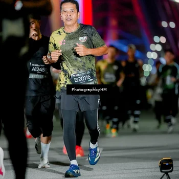 Runner Photo 6216080