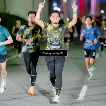Runner Photo 6216090