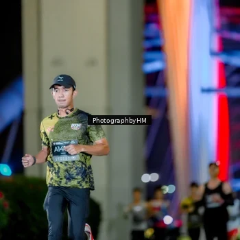 Runner Photo 6216150