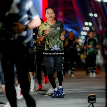 Runner Photo 6216192