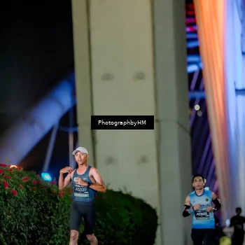 Runner Photo 6216259