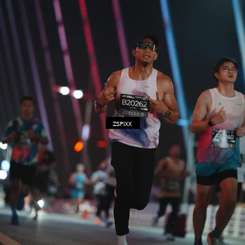 Runner Photo 6216283