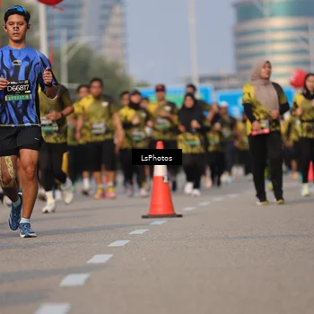 Runner Photo 6216299