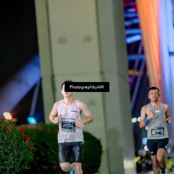 Runner Photo 6216303