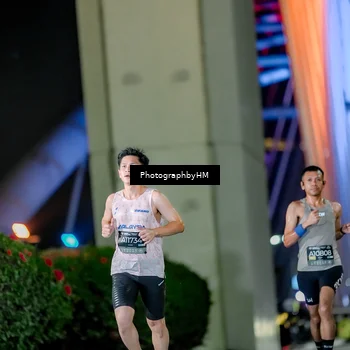 Runner Photo 6216329