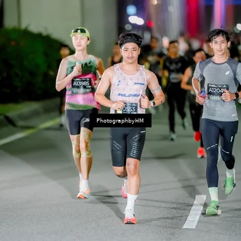 Runner Photo 6216331