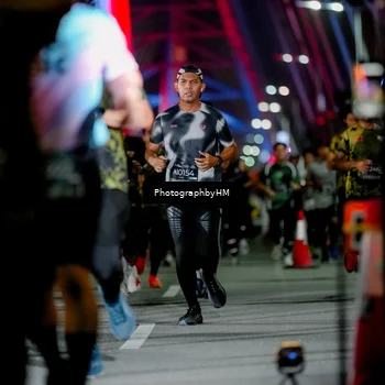Runner Photo 6216338