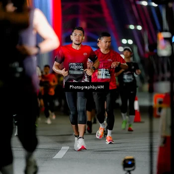 Runner Photo 6216341