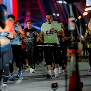 Runner Photo 6216374