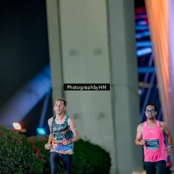Runner Photo 6216426