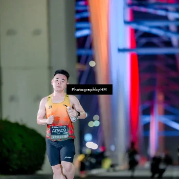 Runner Photo 6216506