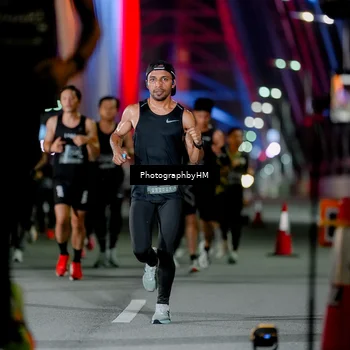 Runner Photo 6216551