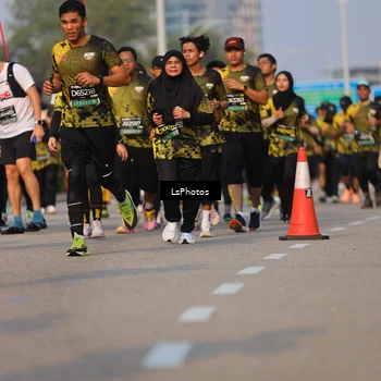 Runner Photo 6216595