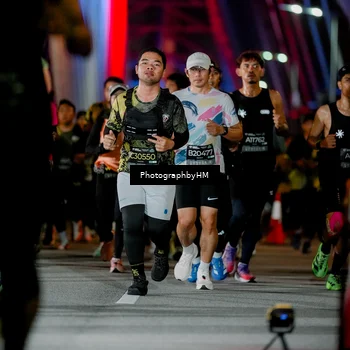 Runner Photo 6216645