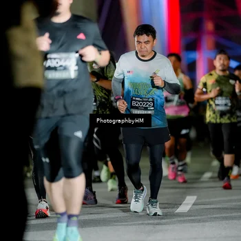Runner Photo 6216649