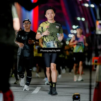 Runner Photo 6216700
