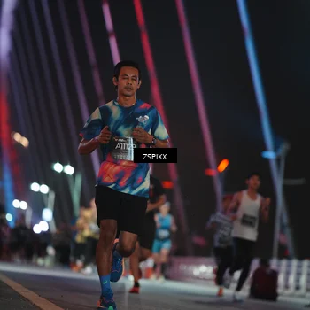 Runner Photo 6216847